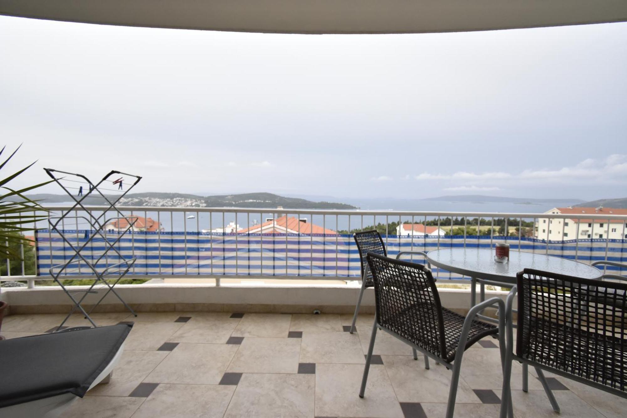 Apartments Jasna Trogir Exterior photo